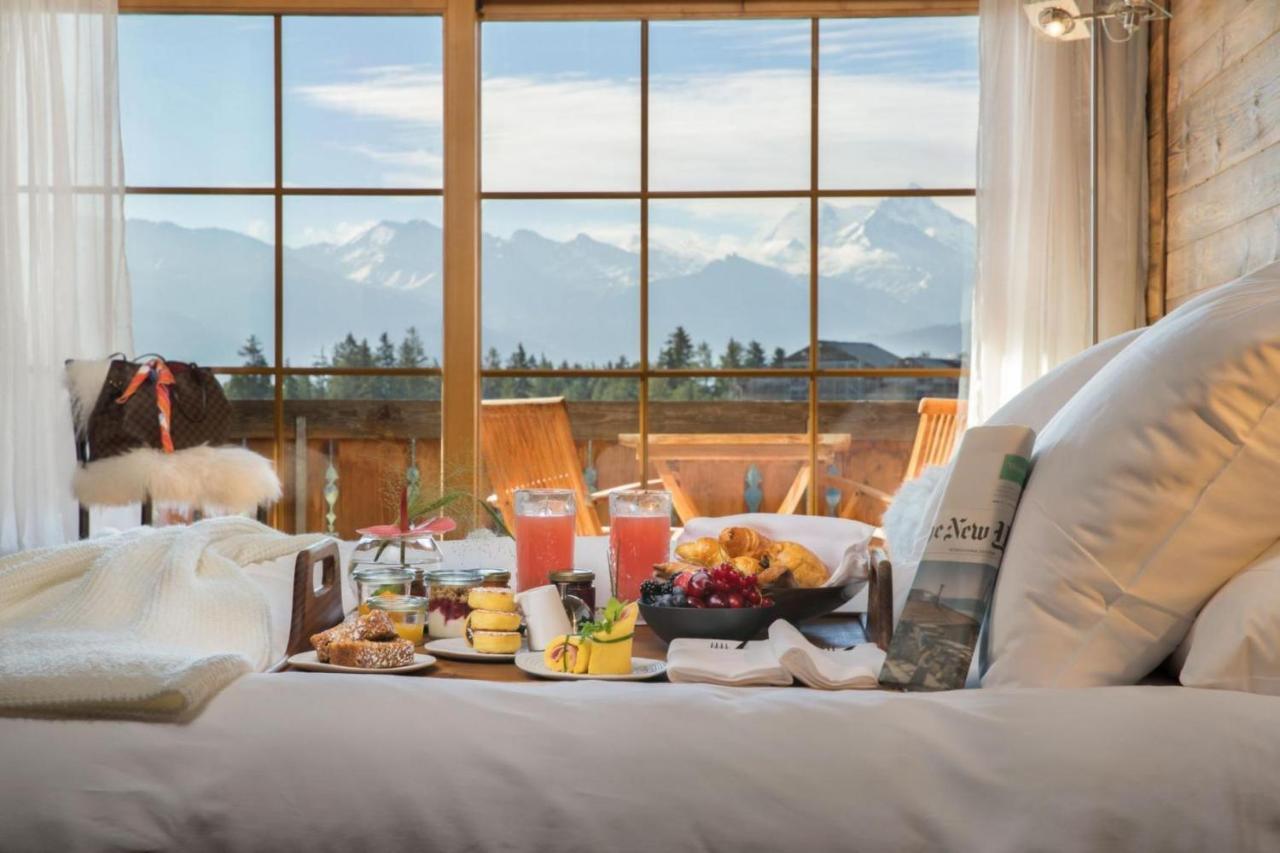 Hostellerie Du Pas De L'Ours "Relais Et Chateaux" Кранс Монтана Екстериор снимка